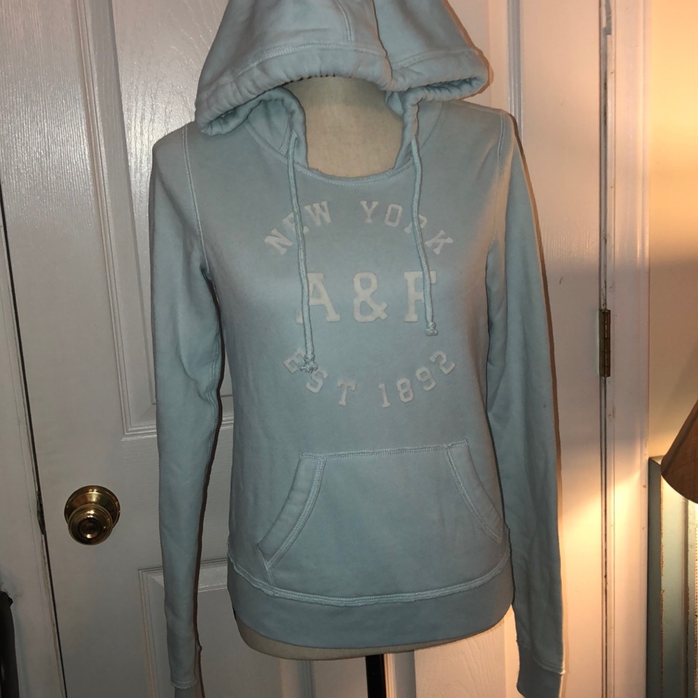 Abercrombie & Fitch sweatshirt